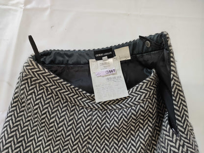 GIORGIO ARMANI size 38 skirt