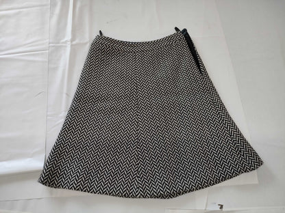 GIORGIO ARMANI size 38 skirt