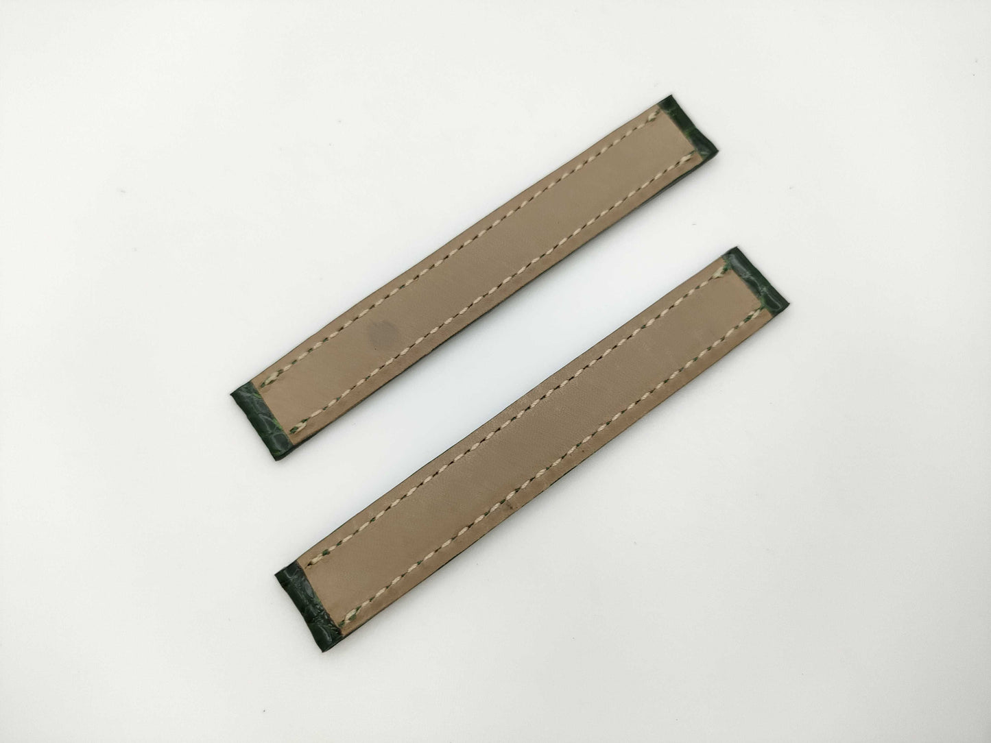 Green leather belt, unisex