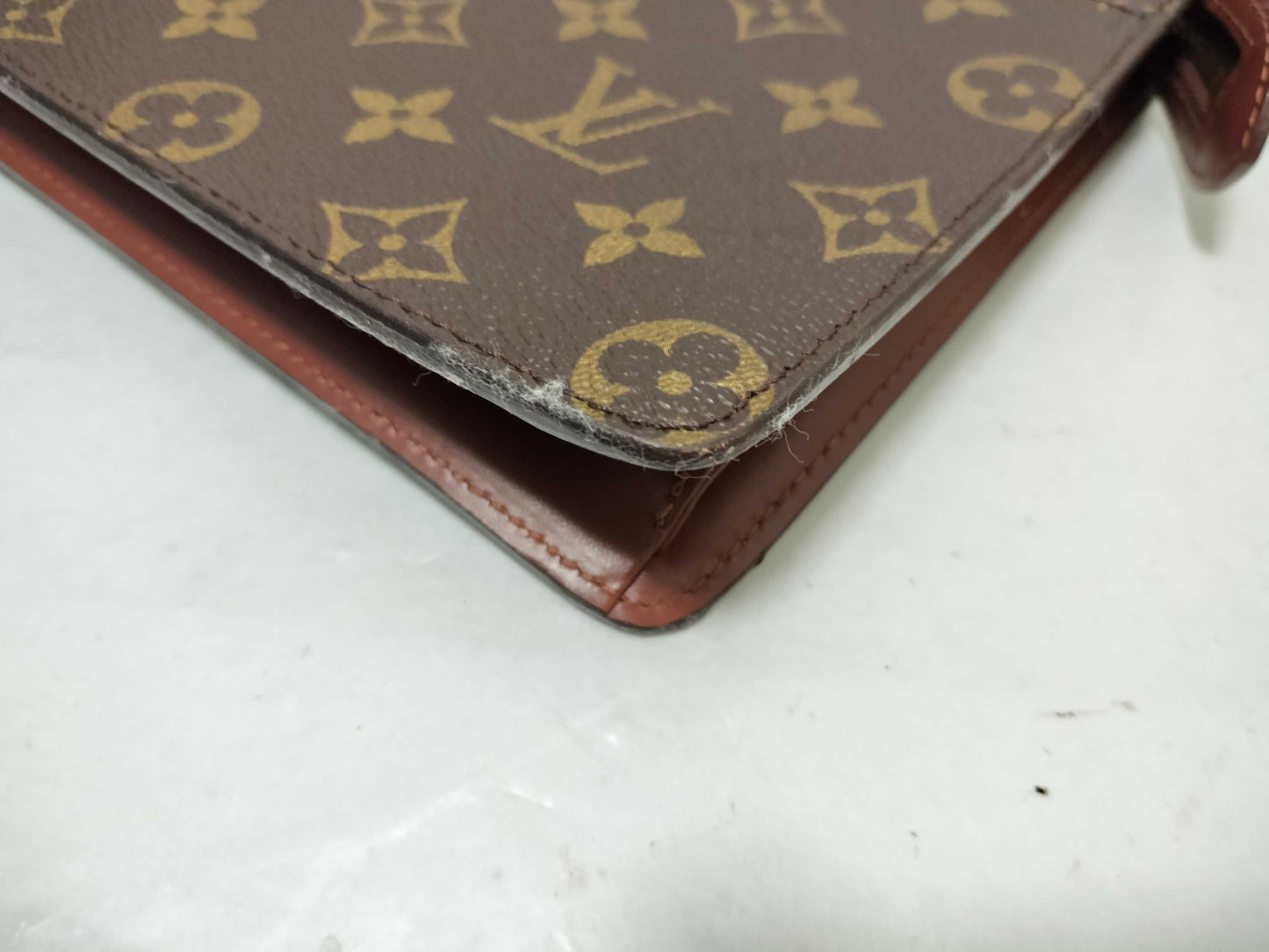 LOUIS VUITTON Monogram Vuitton Homme Second Bag