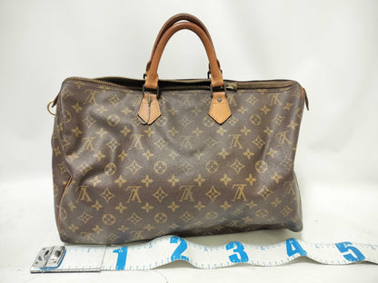 LOUIS VUITTON Monogram Vuitton Speedy Handbag