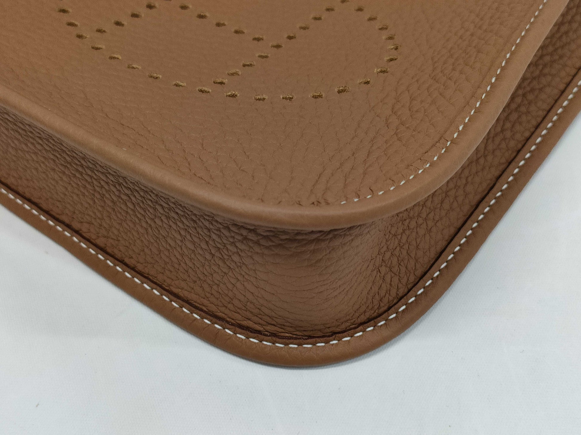 HERMES Mini Evelyne Amazone 16 TPM Shoulder Bag in Gold with Silver Hardware and K Stamp