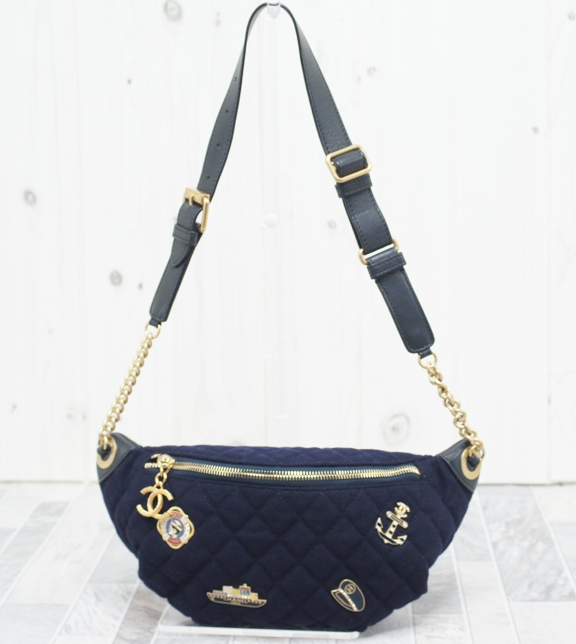 CHANEL CHANEL Marine Motif Body Bag Serial Seal No. 26 Shoulder Bag