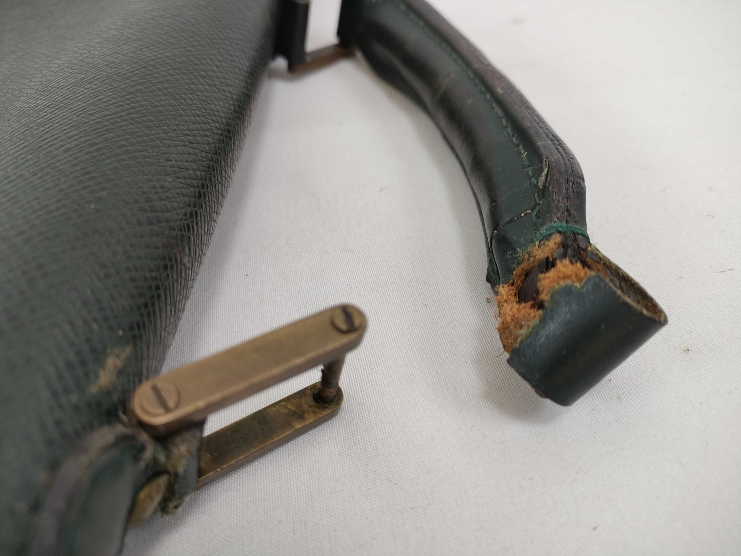 LOUIS VUITTON Taiga Louis Vuitton Taiga Business Bag Shoulder Bag Set of 2