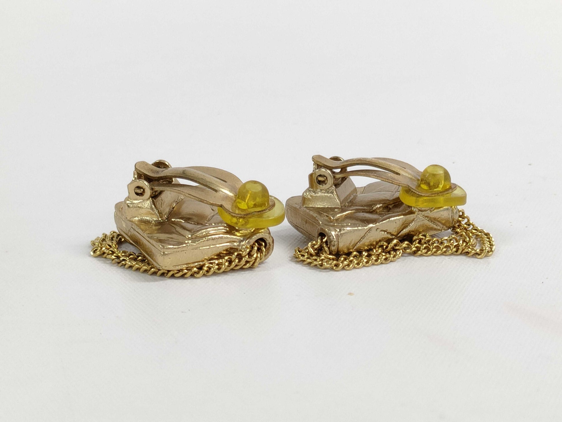 CHANEL Matelasse Earrings 02P Earrings