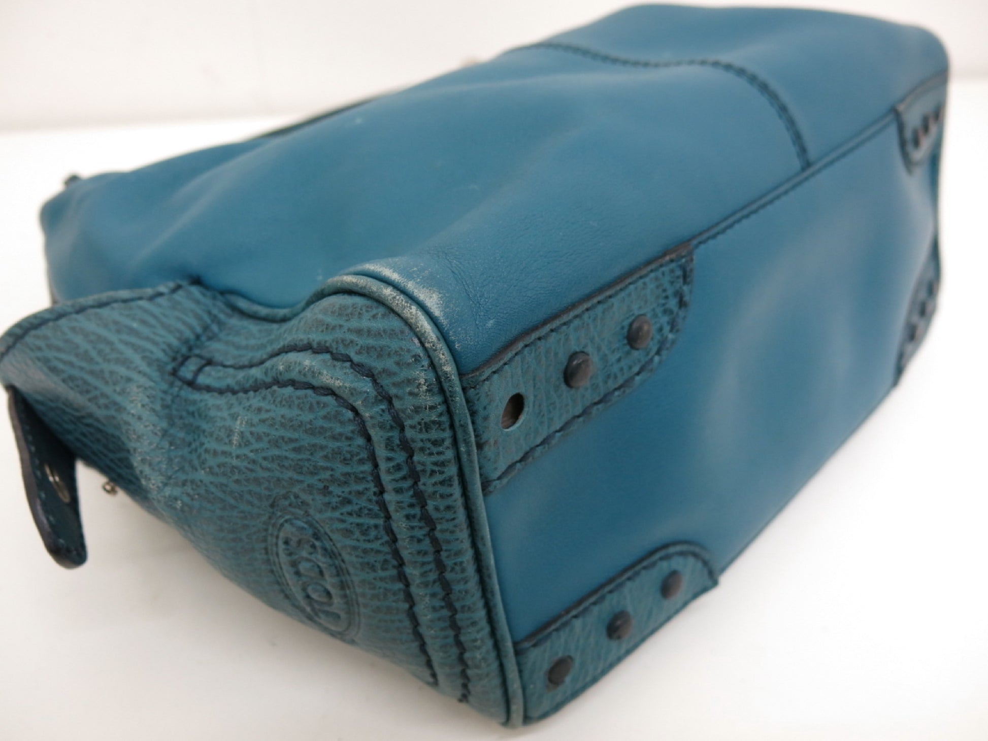 TODS Leather Tote Handbag, 2-Piece Mountain Tote Bag