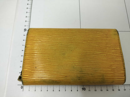 LOUIS VUITTON Epi Louis Vuitton Epi Wallet