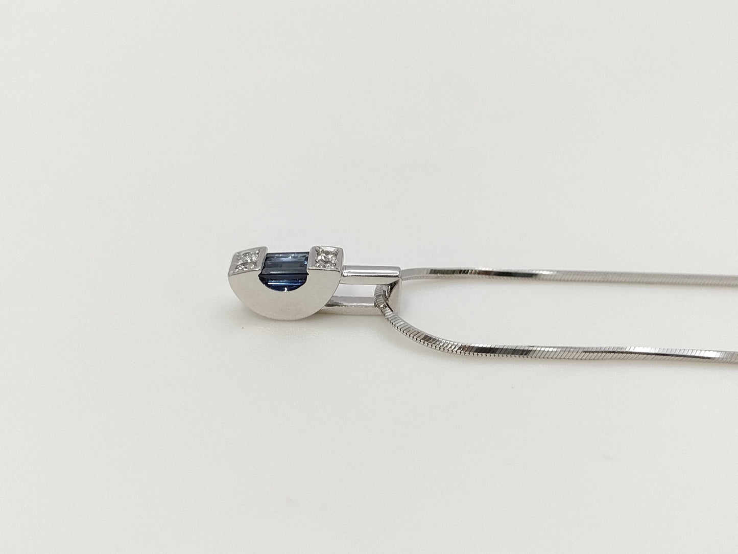 POLA S0.28ct D0.05ct WG 750 6.3g Necklace 