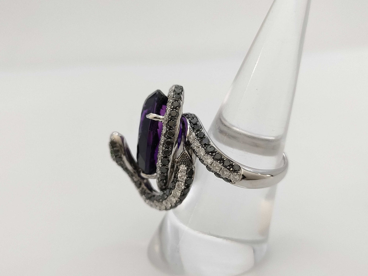 AM11.981ct, Colored Stone 0.02ct, D3.65ct, K18WG 12.7g Ring 