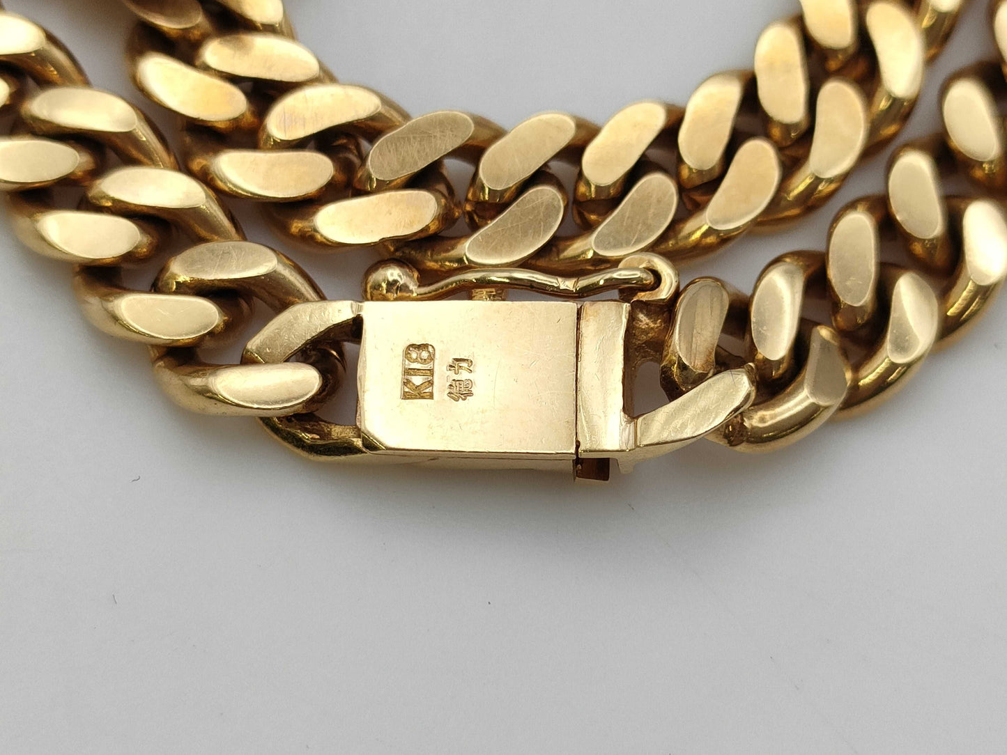 Kihei Double-Sided Single K18 30.4g Bracelet/Bangle 