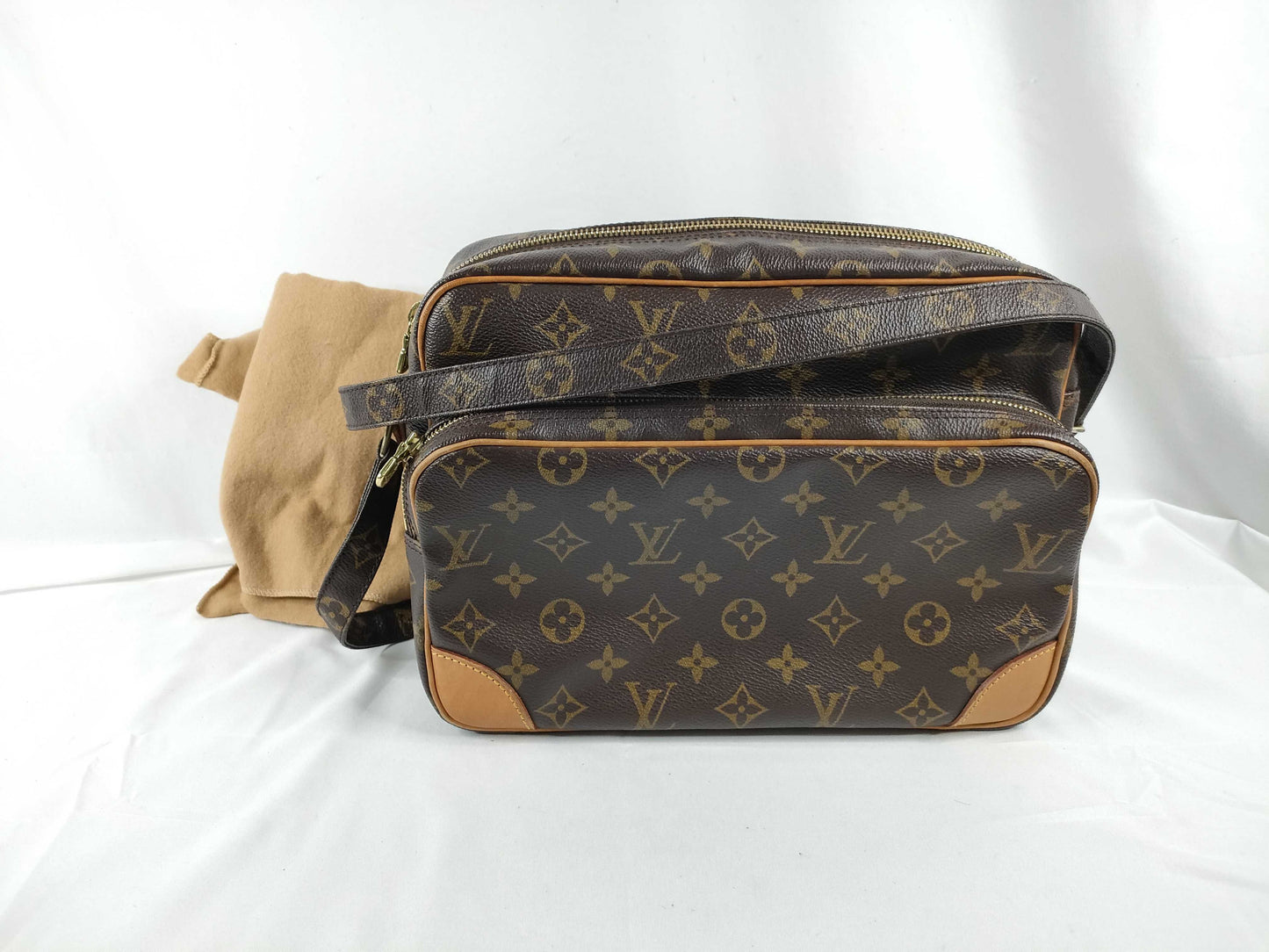 LOUIS VUITTON Monogram Nile Shoulder Bag M45244 AR1020