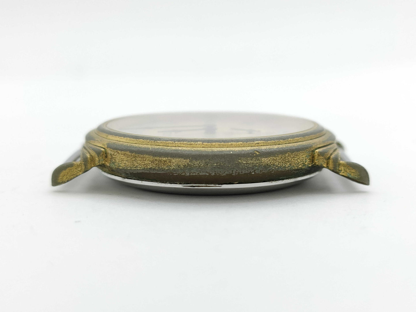 CELINE H2903-3 2159 Shell Dial Quartz Unisex