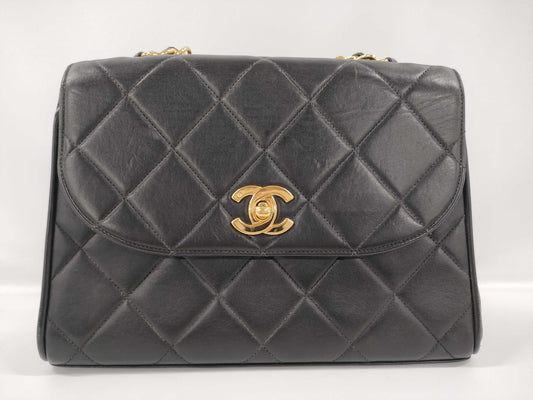 CHANEL Lambskin Matelasse Chain Hand Shoulder Bag