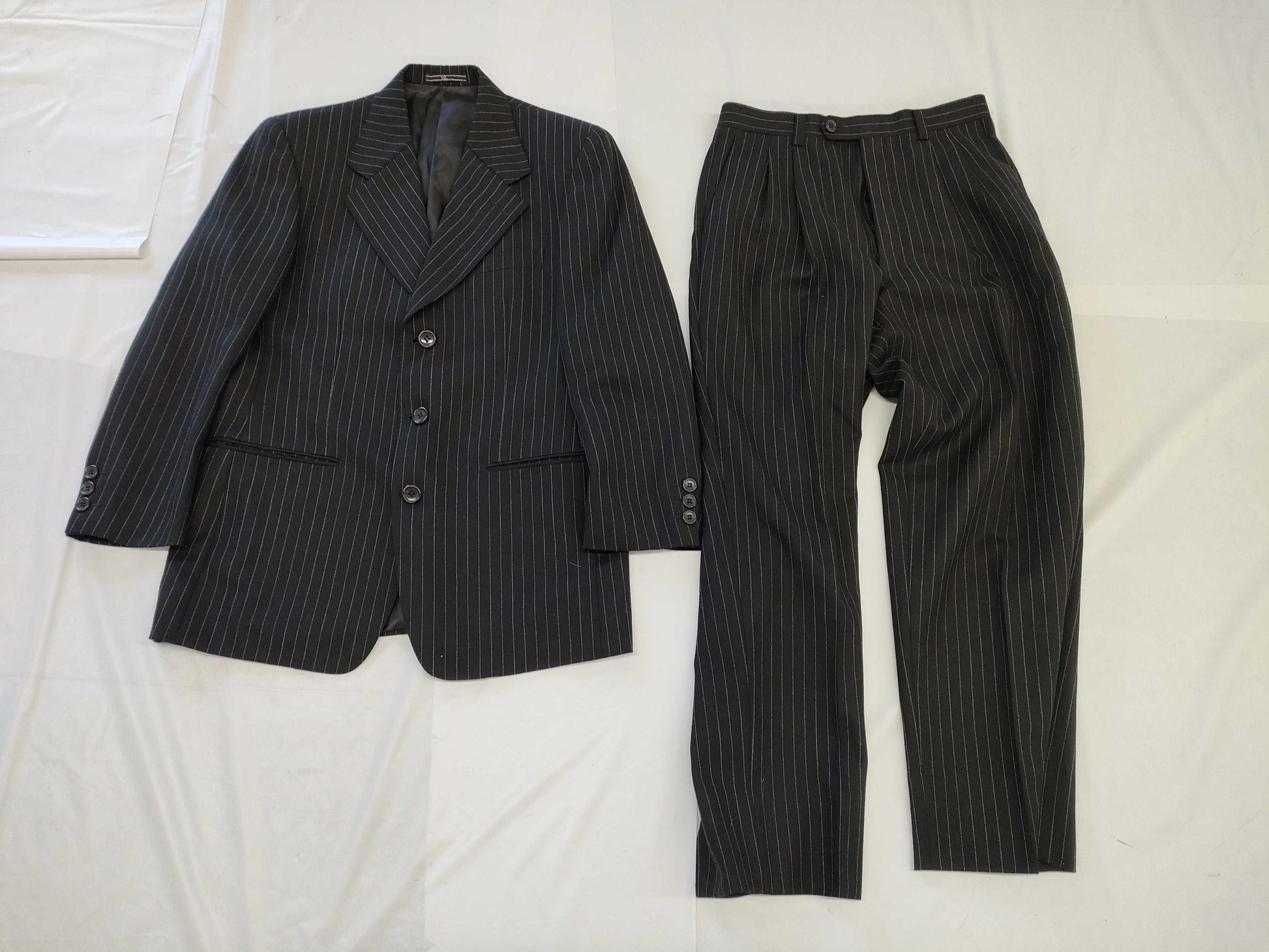 VALENTINO 100% Wool Suit Set Men's Size 46 Valentino Other Apparel