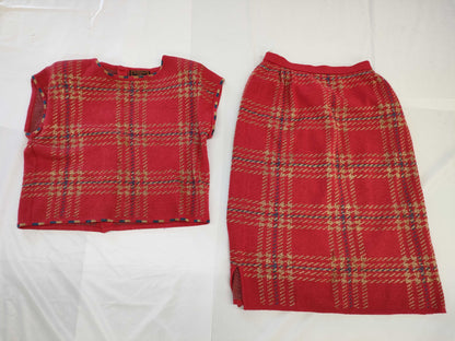 Yves Saint Laurent Chinese-style glitter check set in red, size M. Other apparel.