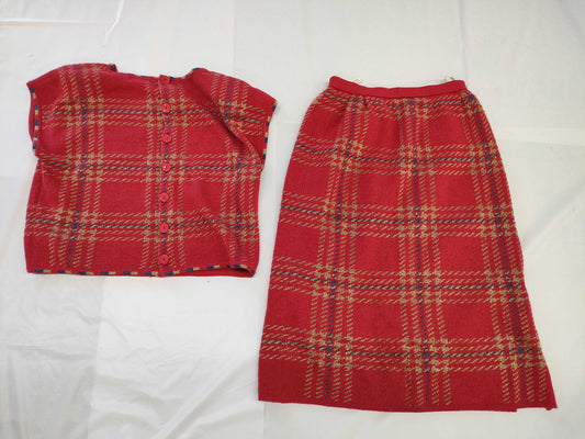 Yves Saint Laurent Chinese-style glitter check set in red, size M. Other apparel.