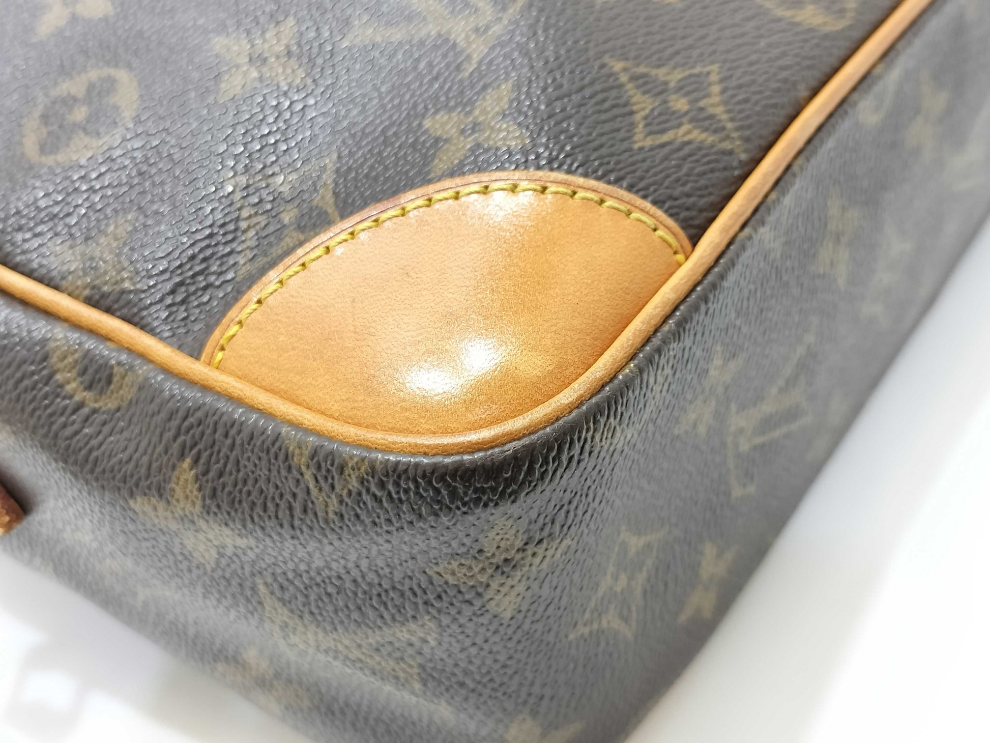 LOUIS VUITTON Monogram Trocadero MB0051 Shoulder Bag