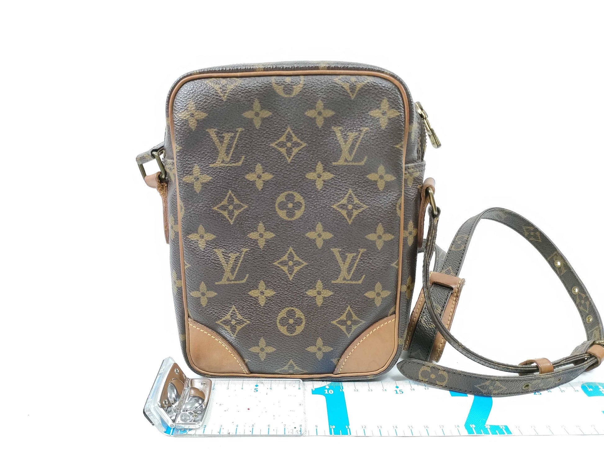 LOUIS VUITTON Monogram M45236 Amazon Shoulder Bag