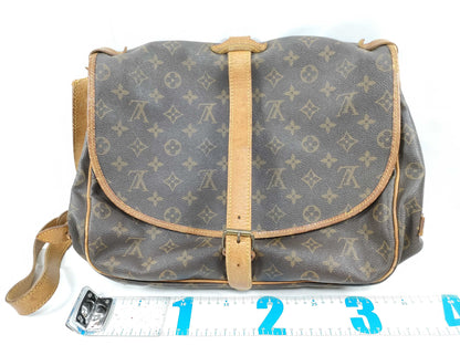 LOUIS VUITTON Monogram M42254 Saumur 35 Shoulder Bag