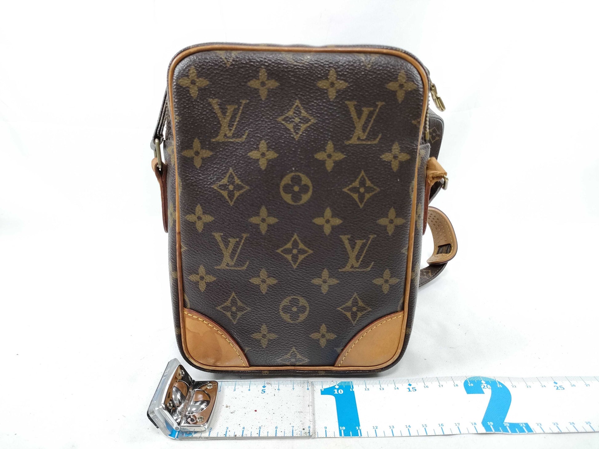 LOUIS VUITTON Monogram M45236 Amazon Shoulder Bag
