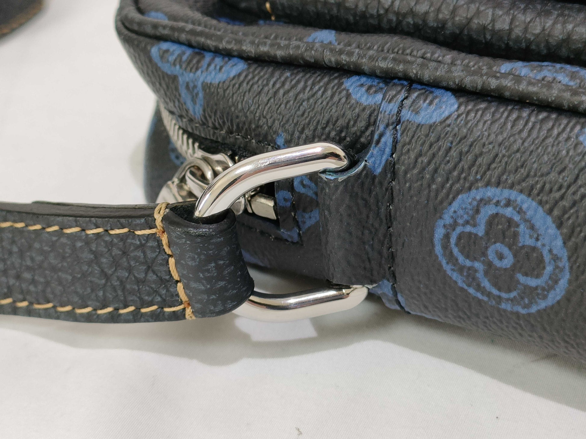 LOUIS VUITTON Monogram LV Christopher Wearable Wallet M81854 RFID Enabled Shoulder Bag