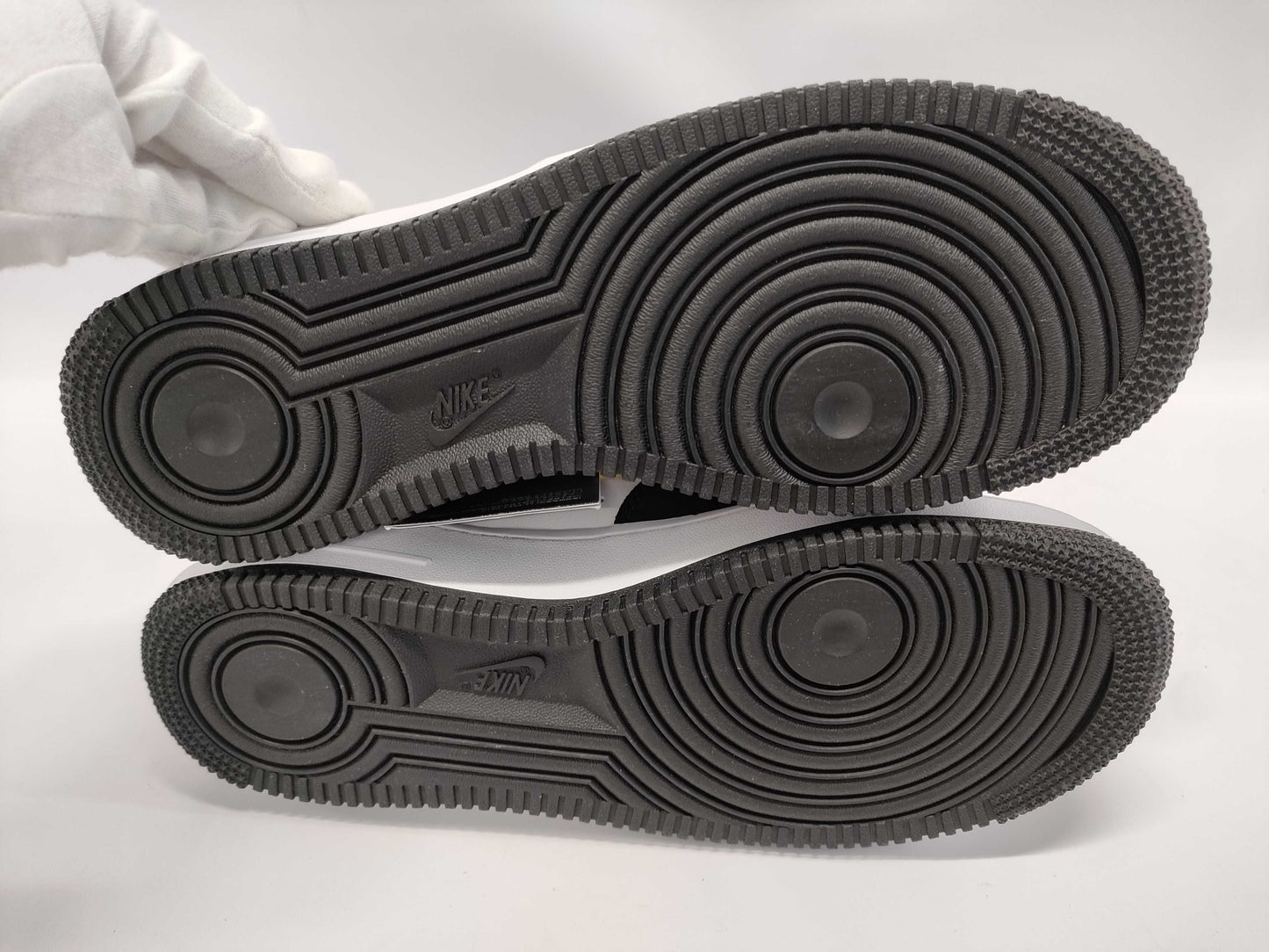 NIKE Air Force 1 DH7568-002 26cm Sneakers