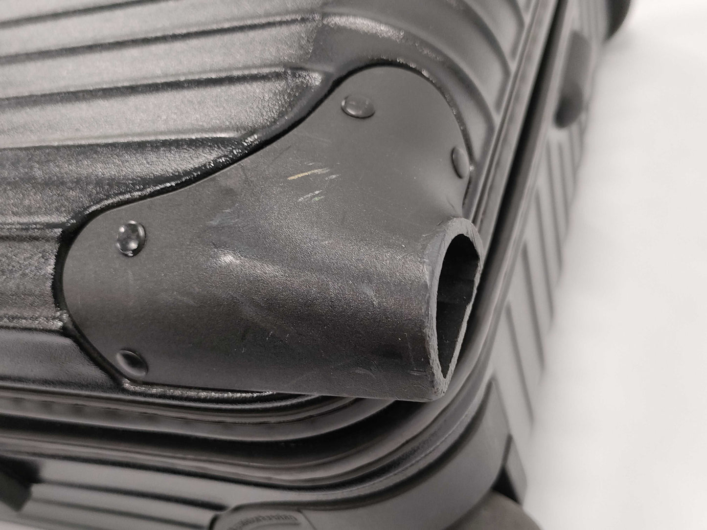 RIMOWA RIMOWA Polycarbonate Suitcase Black Carry-on Bag