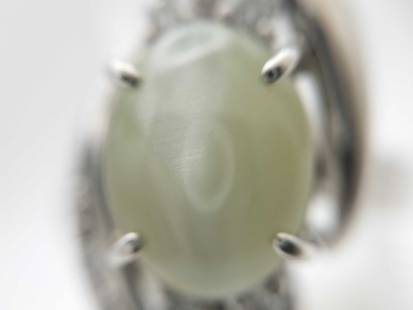 Chrysoberyl Cat's Eye 5.48ct D0.23ct Pt900 12.0g Ring 
