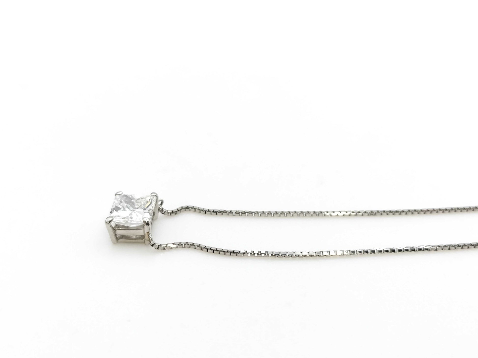 D1.005ct Pt900/850 3.3g Necklace 