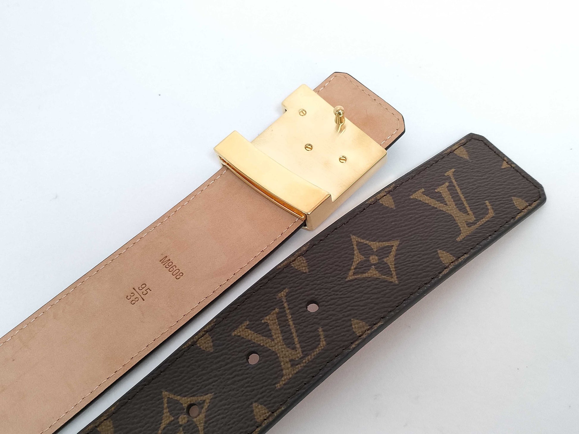 LOUIS VUITTON Monogram Louis Vuitton Belt Size 95