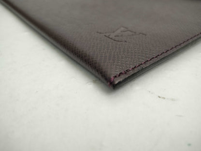 LOUIS VUITTON Taiga Louis Vuitton M99087 Taiga Document Case Business Bag