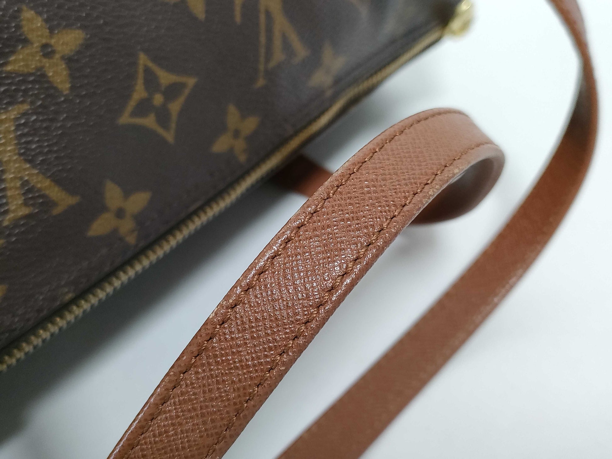 LOUIS VUITTON Monogram Papillon Handbag