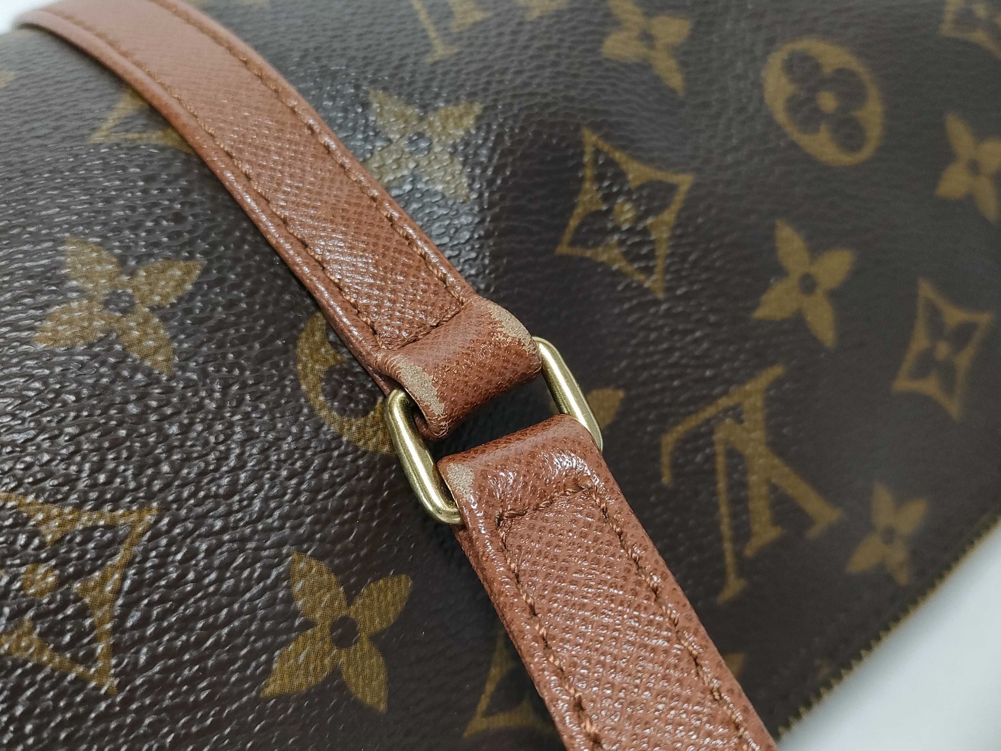 LOUIS VUITTON Monogram Papillon Handbag