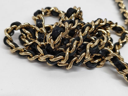 CHANEL Matelasse Chain Wallet A33814 Black with Gold Hardware and Caviar Leather 29598241 Shoulder Bag