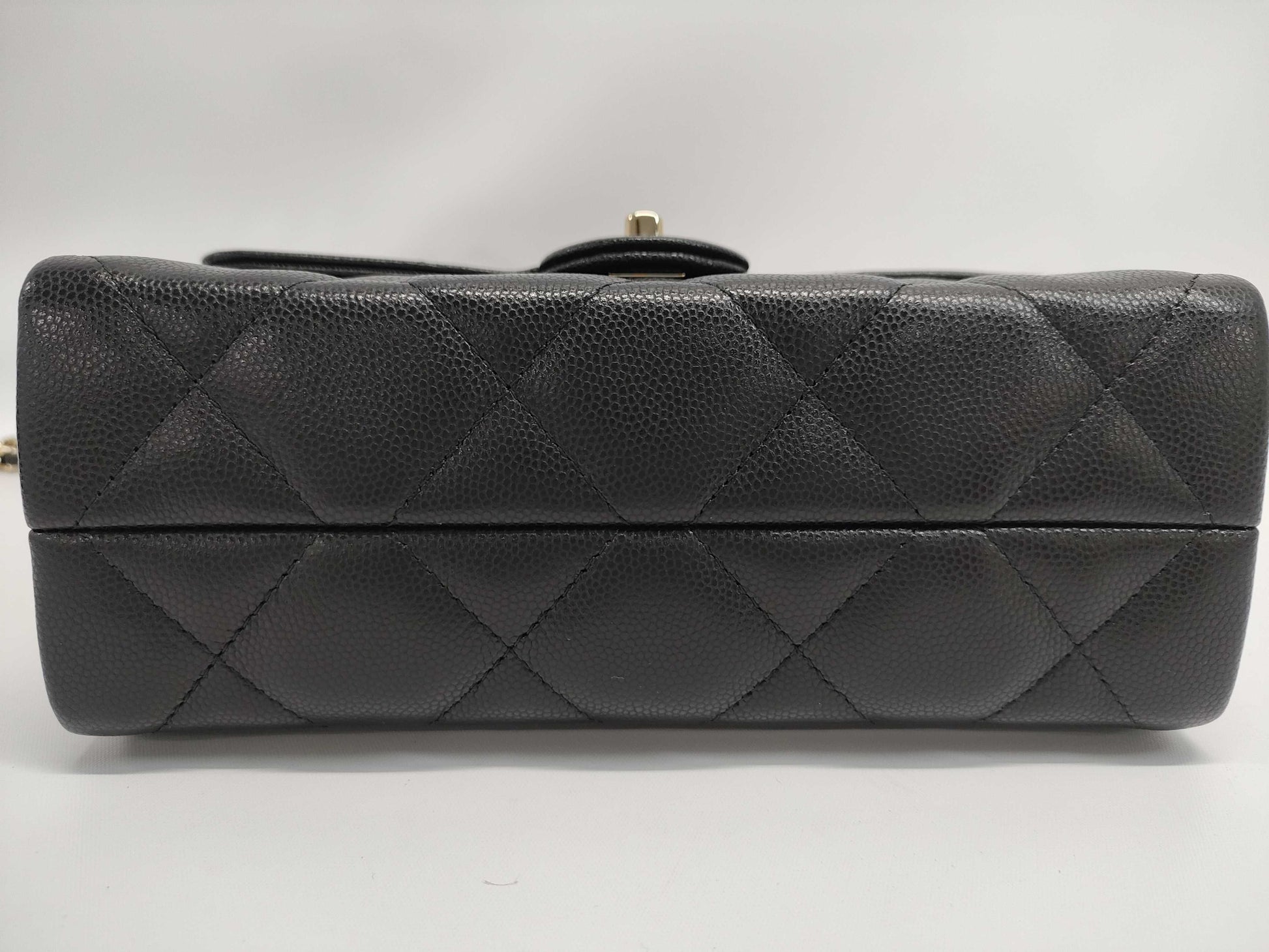 CHANEL Matelasse Top Handle Bag AP4568 Black with Gold Hardware and Caviar Leather, XULX3AP5, 2-Way Shoulder Bag/Handbag