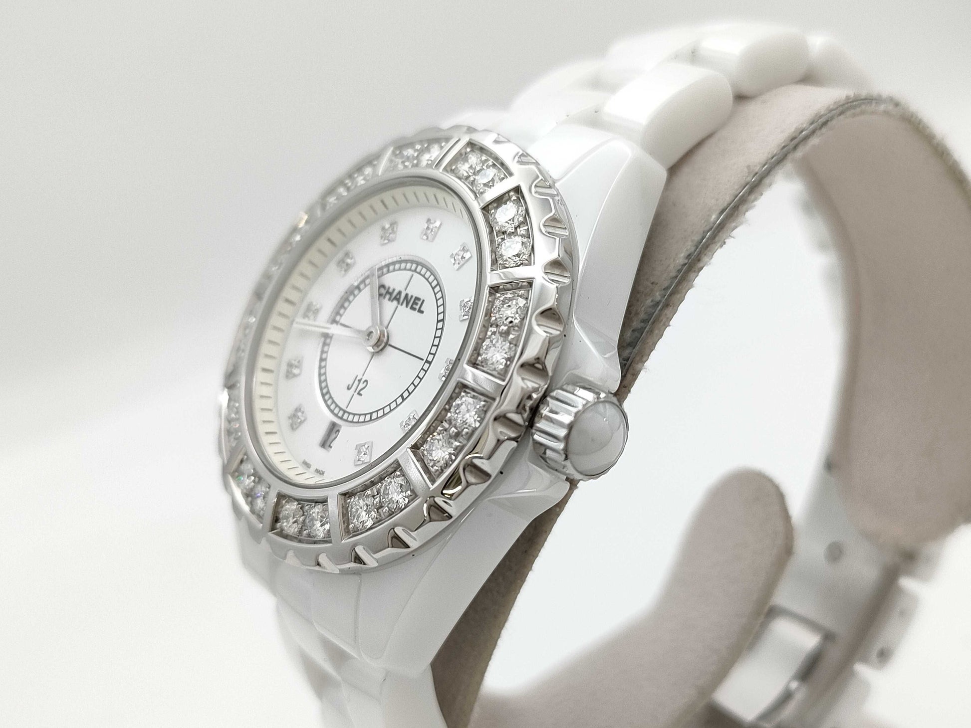 CHANEL J12 H2429 ZGH63558 Quartz Boys' Watch