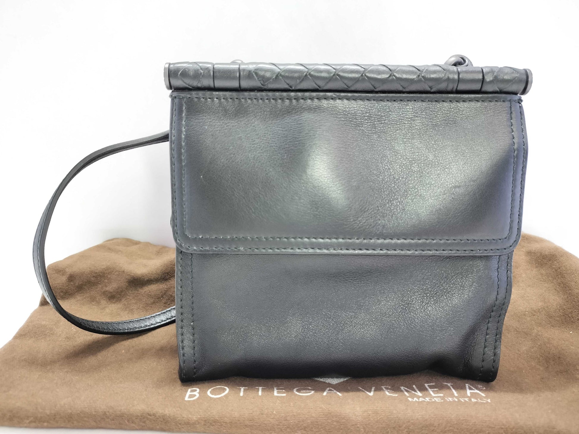 BOTTEGA VENETA Intrecciato Shoulder Bag in Black