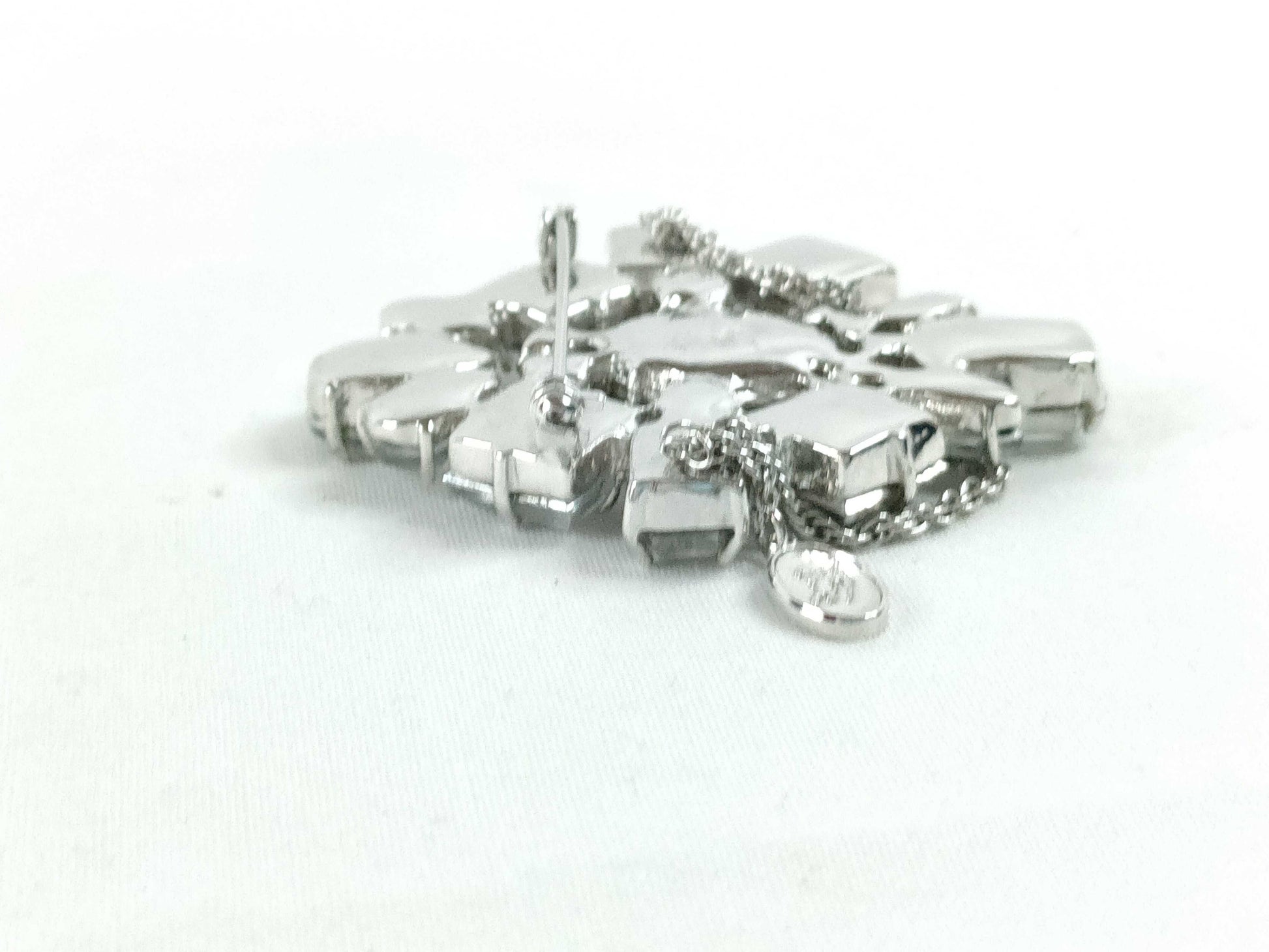 BURBERRY Rhinestone Brooch