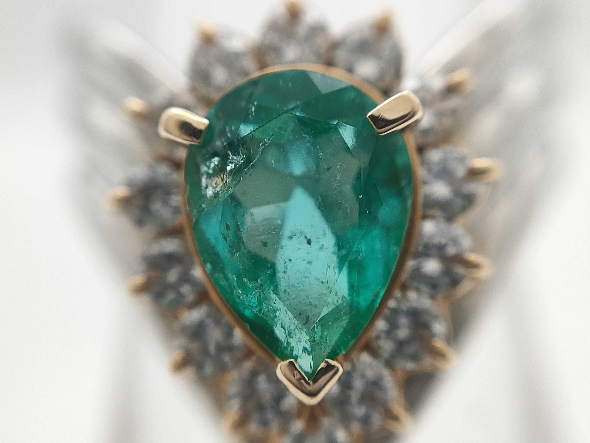 E1.37ct D0.57ct PT900/K18 13.3g Ring 