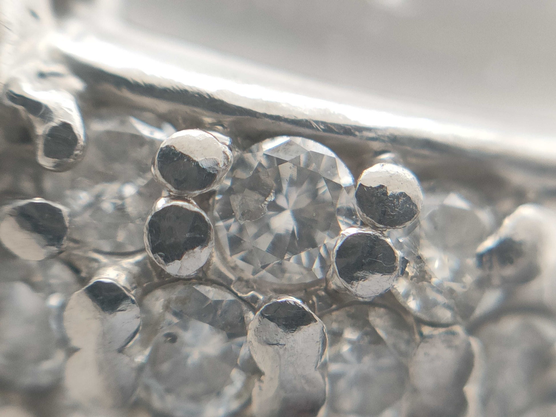 S2.50ct D0.70ct PT900 8.4g Ring 