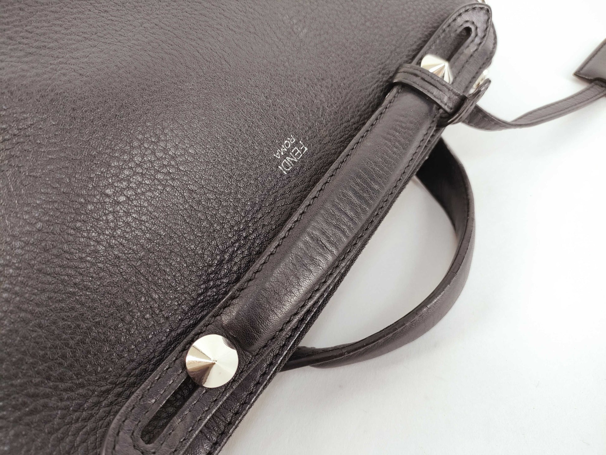 FENDI FENDI By the Way BLK Handbag