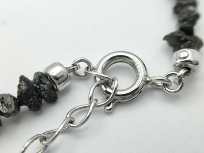 Colored Stone Metal Necklace 6.1g 