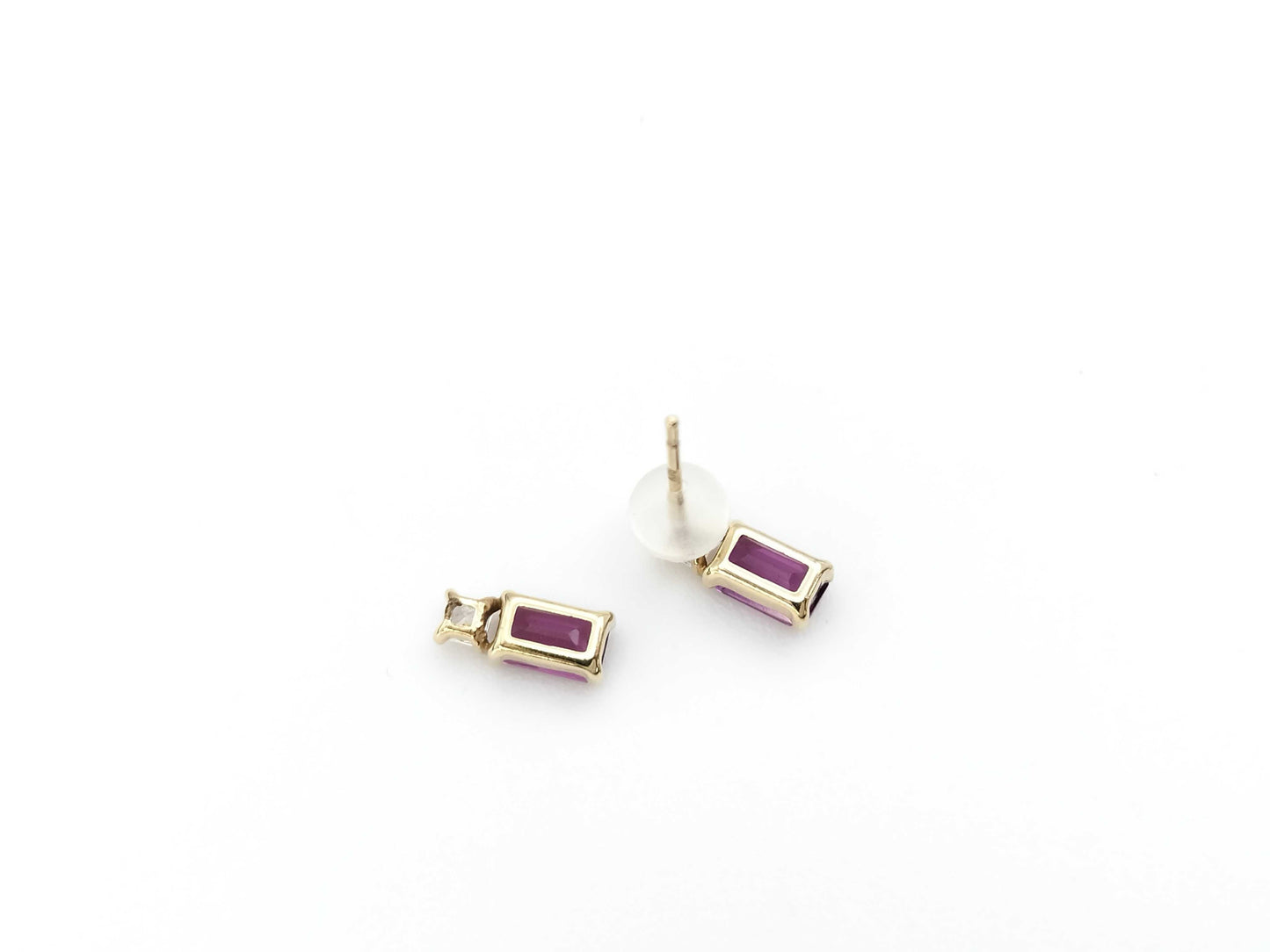 Colored Stone and Transparent Stone K10 0.4g Earrings 