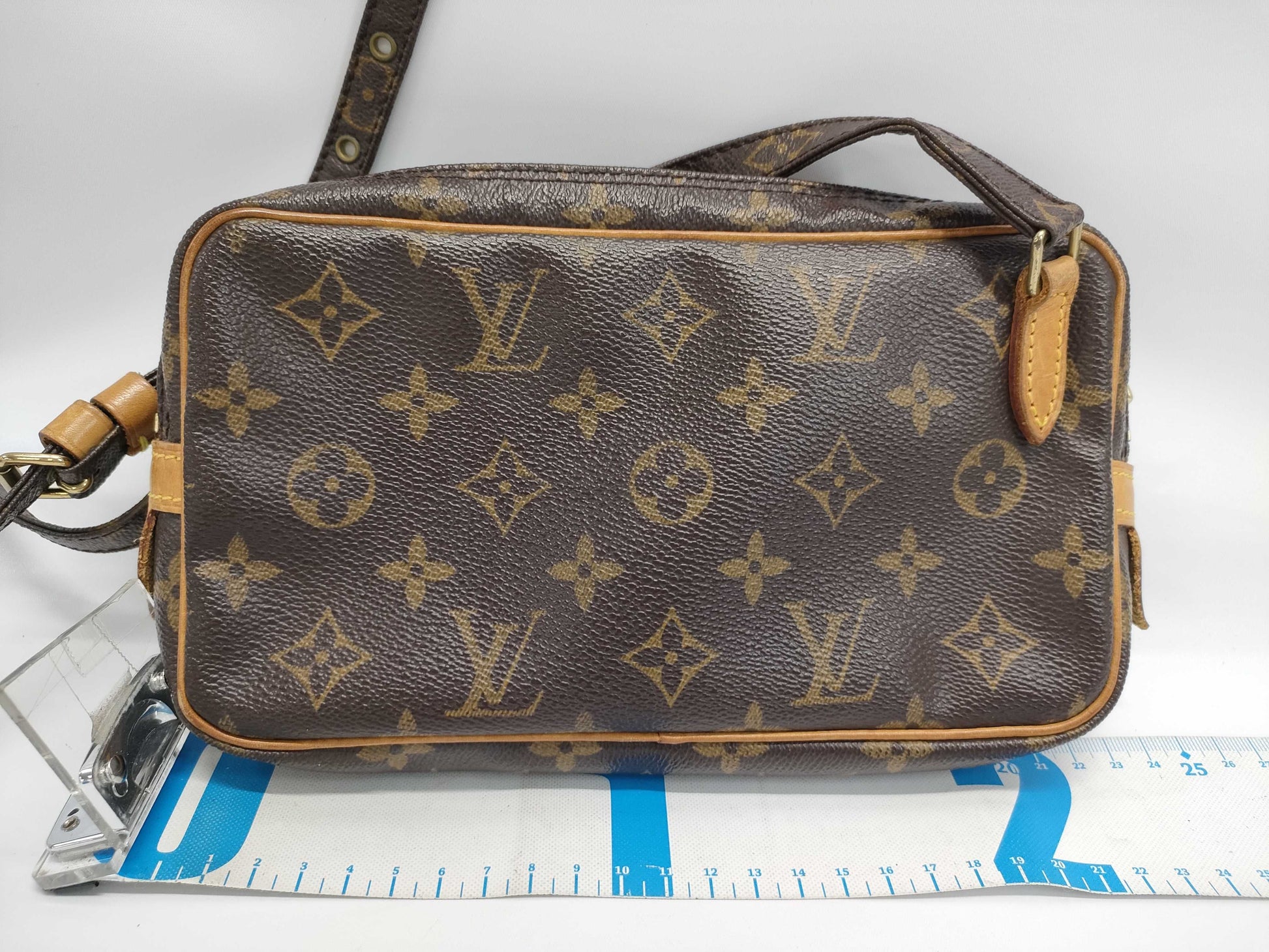 LOUIS VUITTON Monogram Pochette Marly Shoulder Bag
