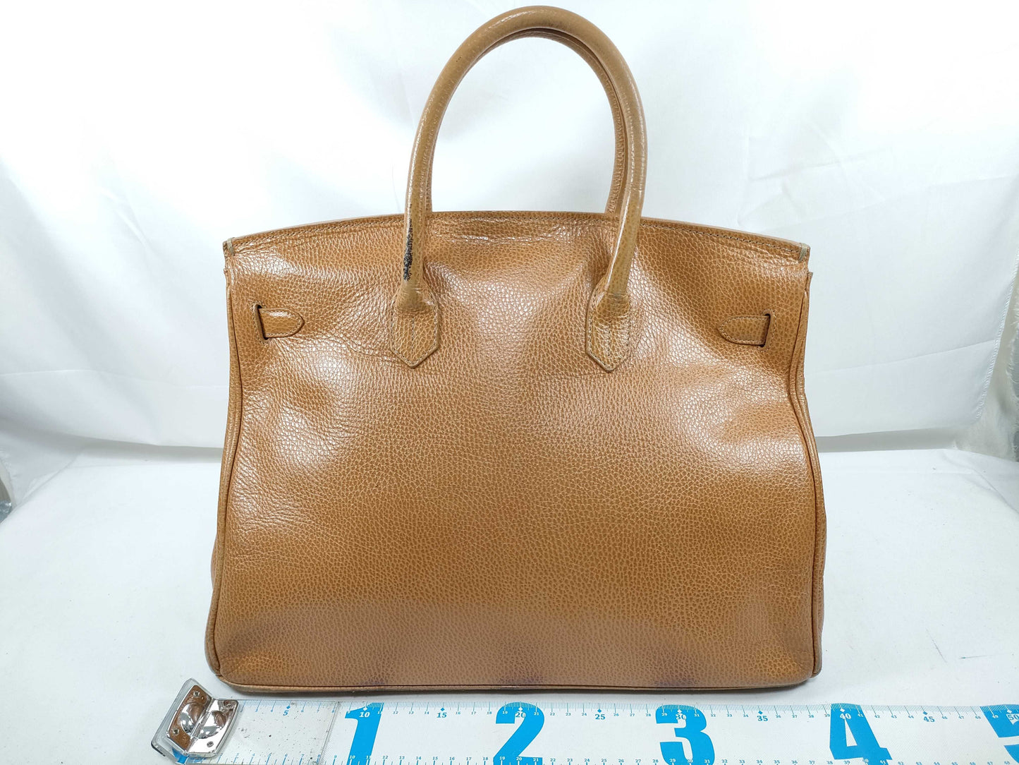 High-class leather handbag, camel color