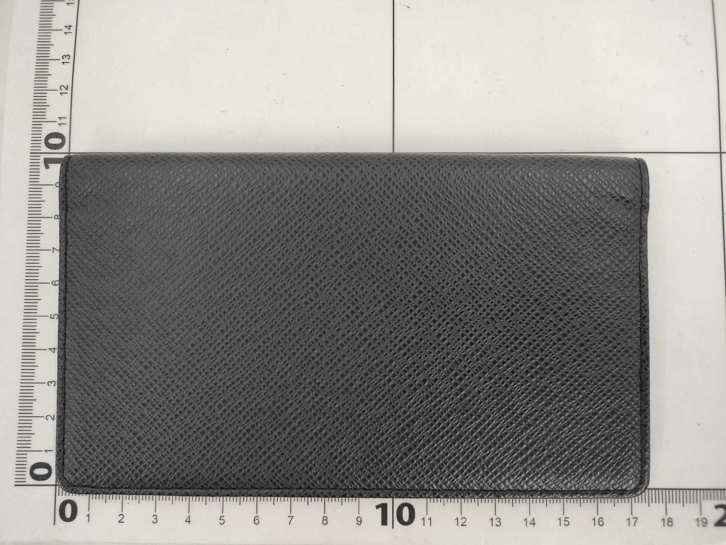 LOUIS VUITTON LV Taiga Agenda Poche R20425 CA0016 Other Accessories