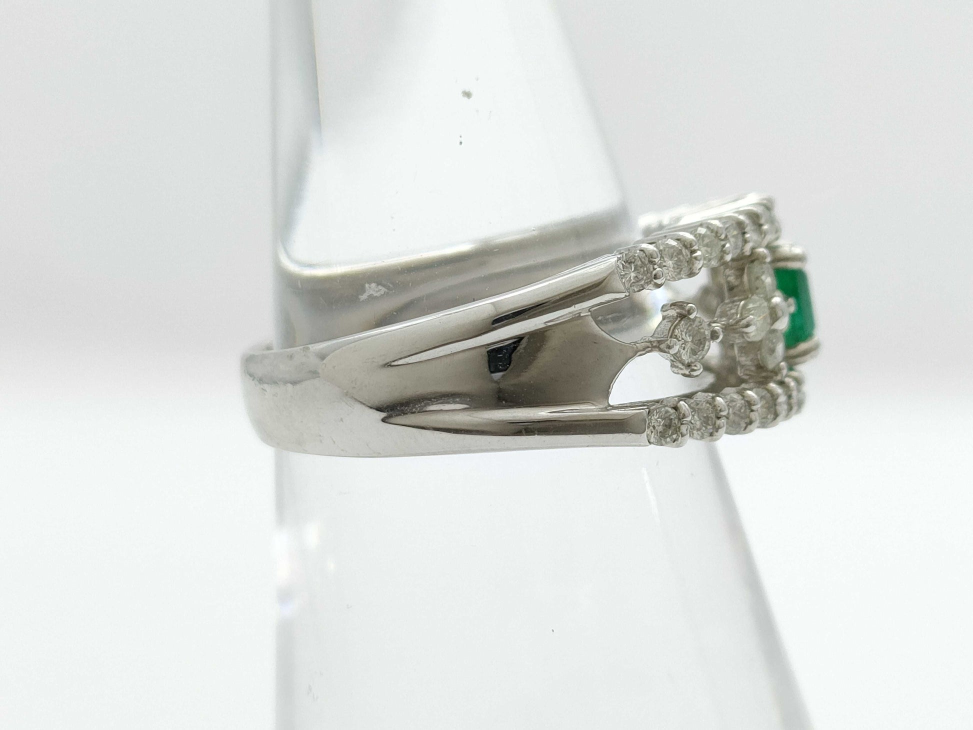 E0.34ct D0.70ct PT900 7.0g Ring 