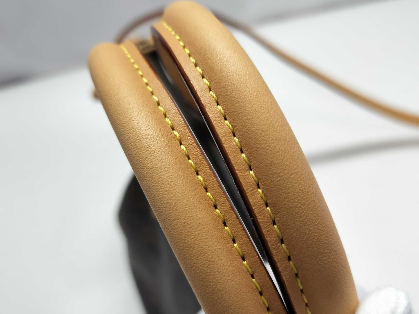 LOUIS VUITTON Monogram LV Monogram Turen Handbag Shoulder Bag Handbag