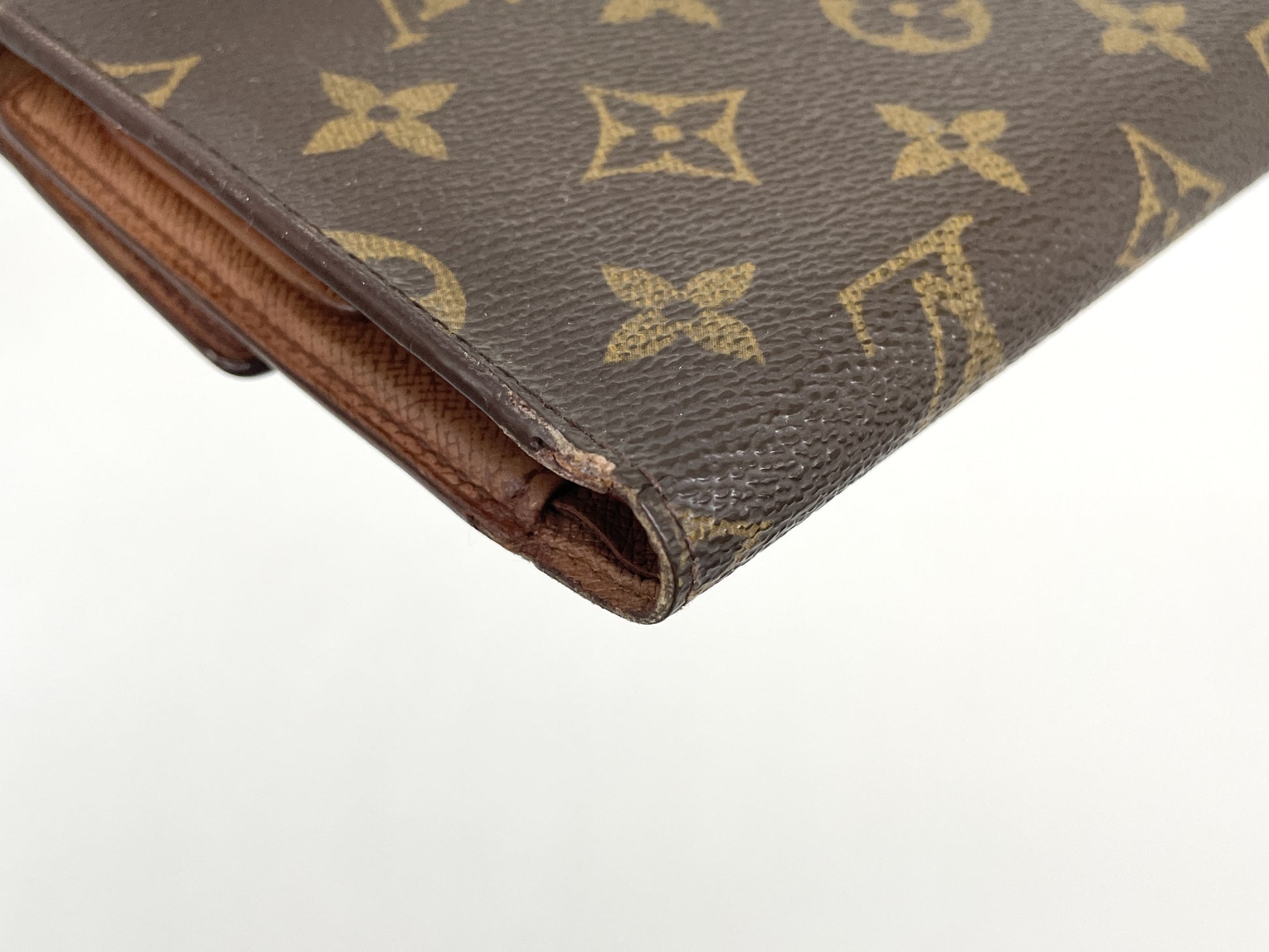 LOUIS VUITTON Monogram Tri-fold Wallet Porte Tresor Etui Papier MI0974 with Pass Case