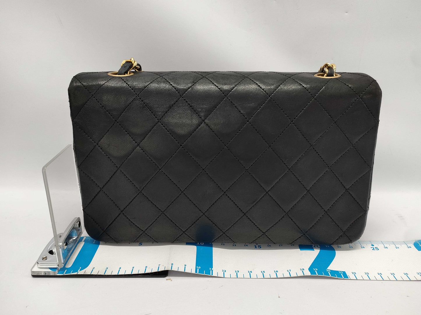 CHANEL Matelasse Black Shoulder Bag 1417508